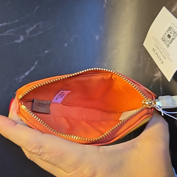 Rare Discontinued Genuine NWT Coach leather HALLOWEEN CANDY CORN coin pouch** - Picture 5 of 5